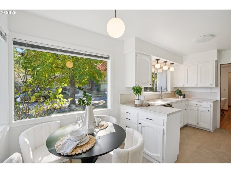 Kitchen/Nook