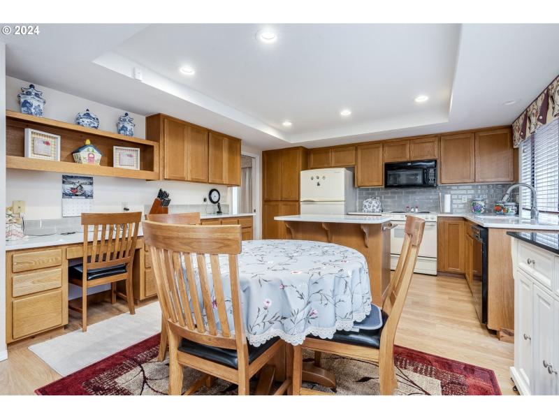 Kitchen/Nook