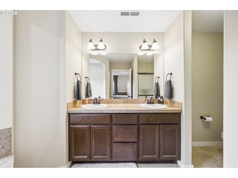 Owner's Suite Bathroom