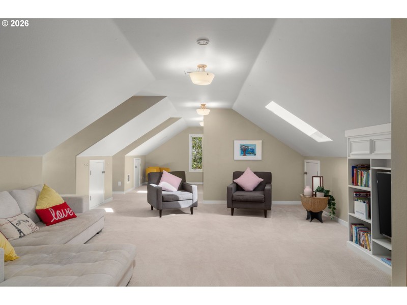 Bonus Room
