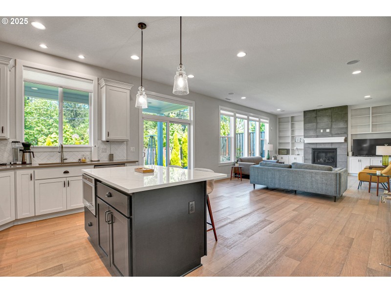 Kitchen/Living Room