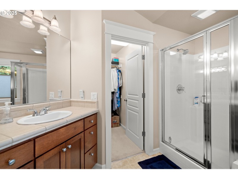 Owner's Suite Bathroom