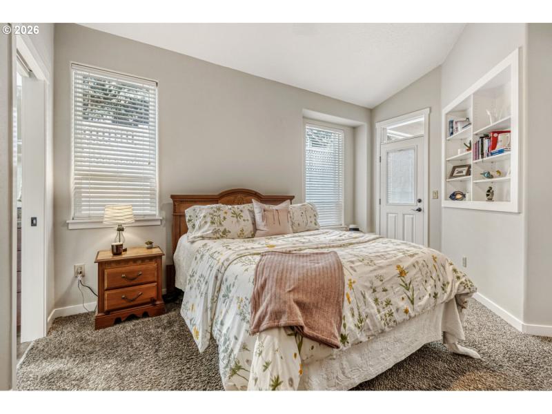 Bedroom, Owner's Suite