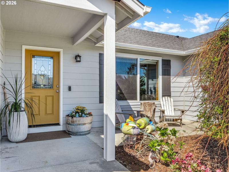 Covered Porch