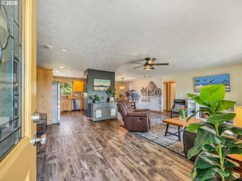 Entrance/Foyer