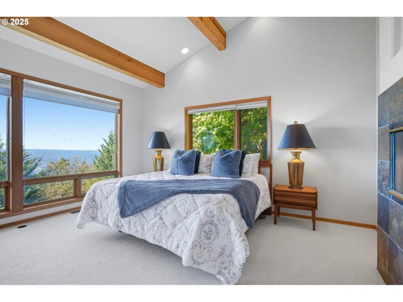 Bedroom, Owner's Suite