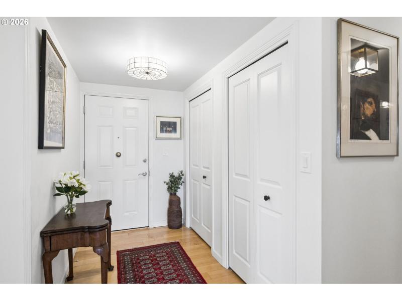 Entrance/Foyer