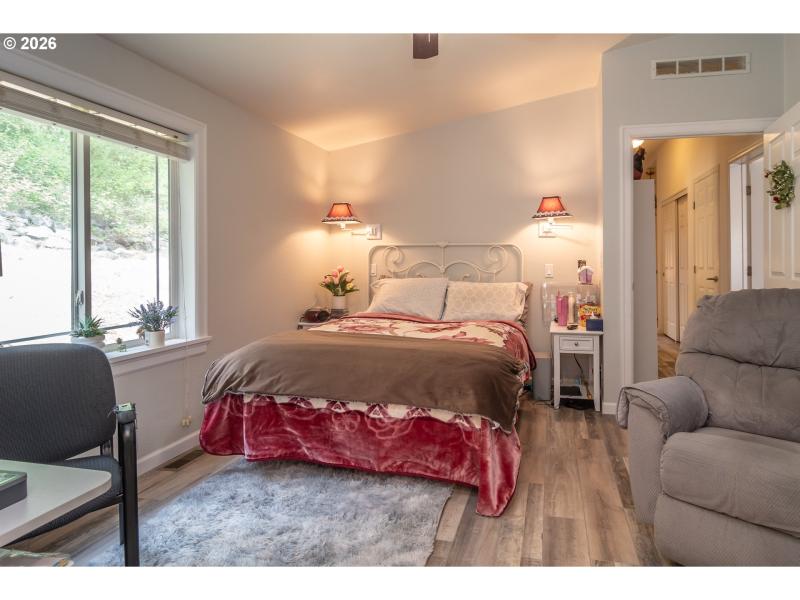 Bedroom, Primary #2