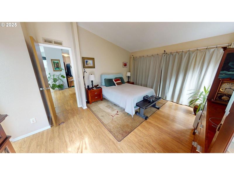 Owner's Suite Bedroom