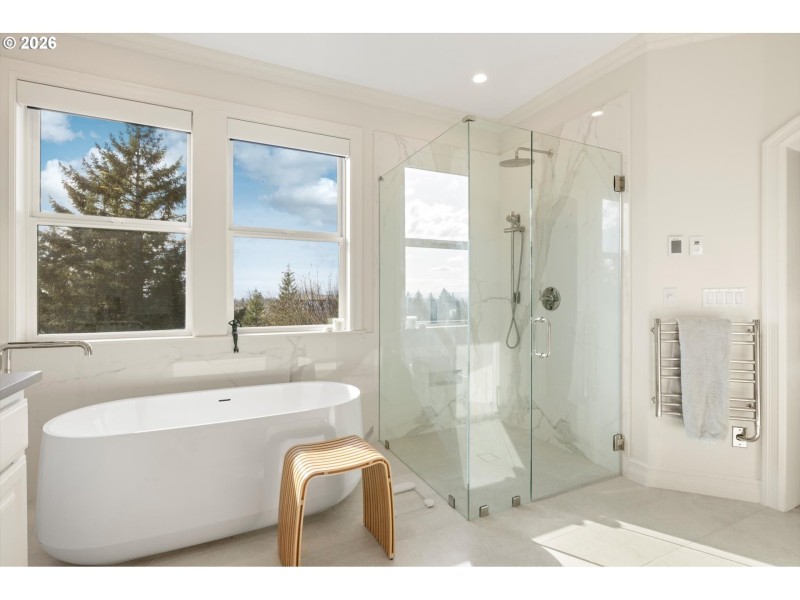 Bathroom, Attached