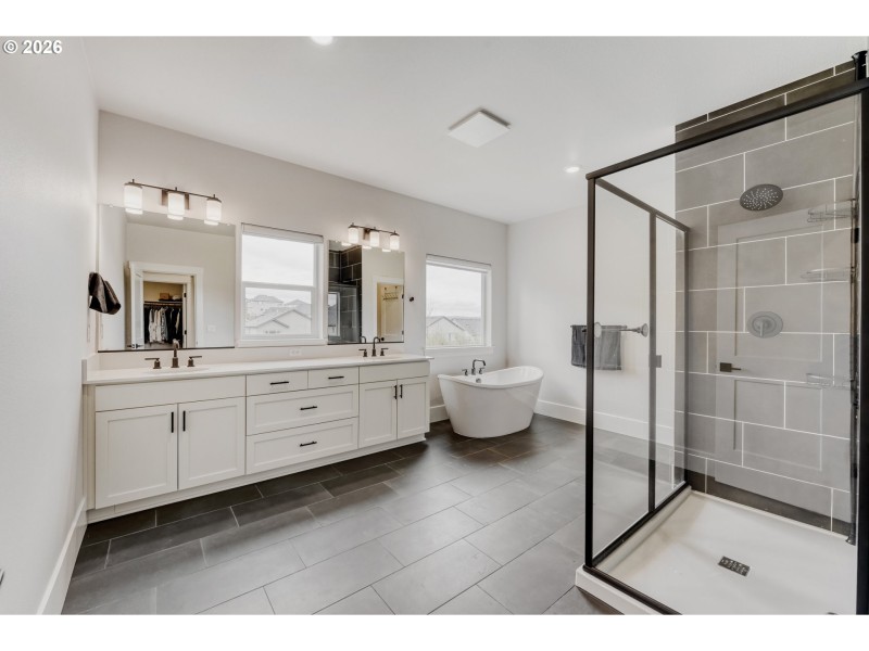Bathroom, Attached