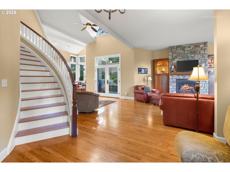 Entrance/Foyer