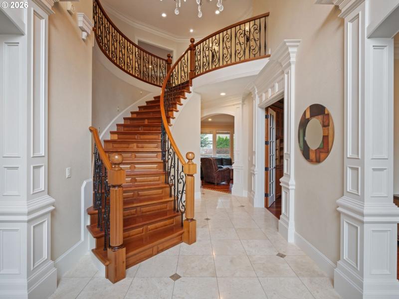 Entrance/Foyer