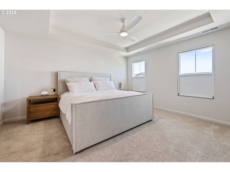 Bedroom, Primary