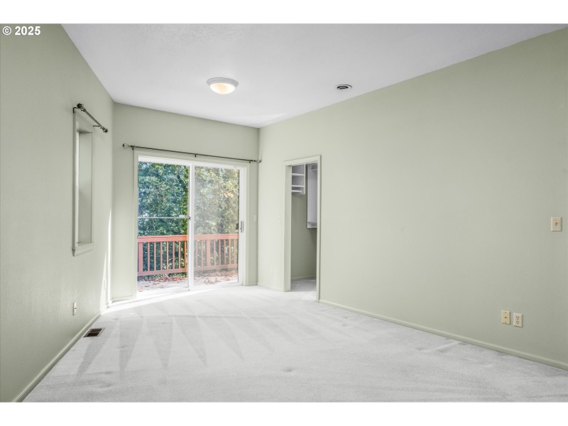 Bedroom, Owner's Suite