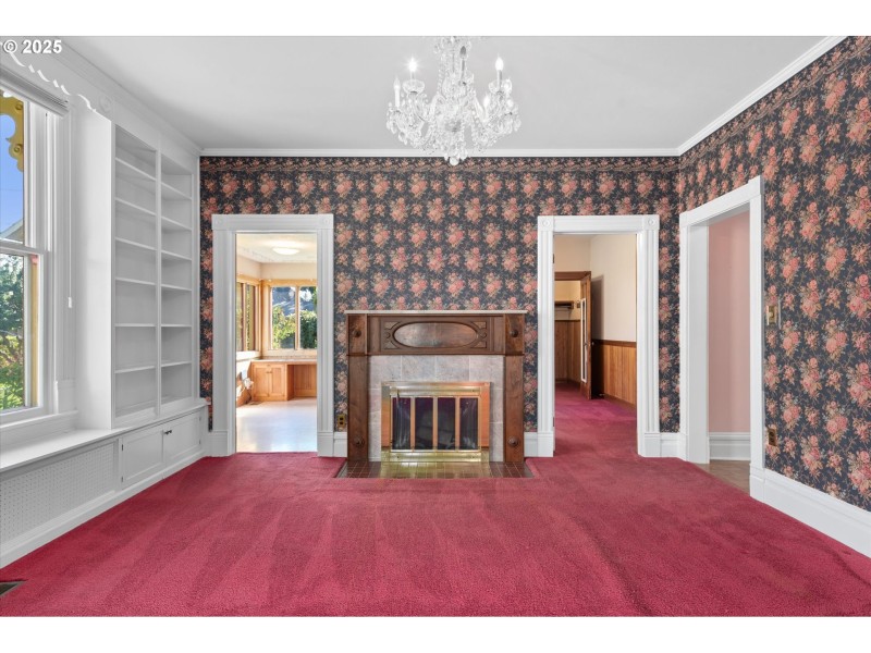 Living Room/Dining Room