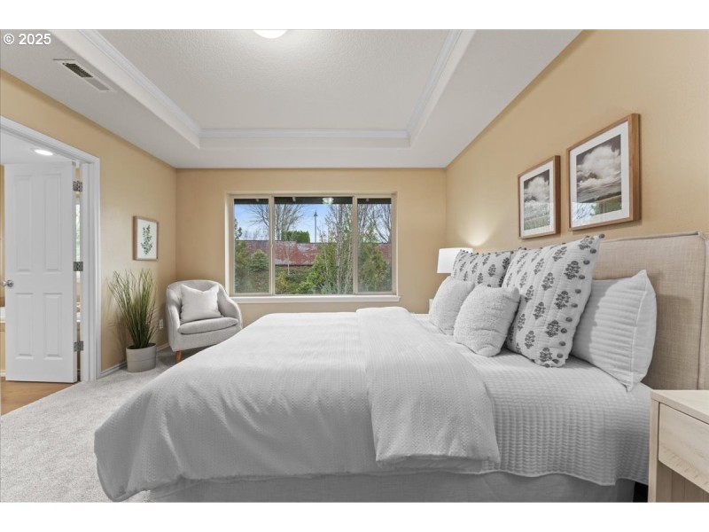 Bedroom, Owner's Suite