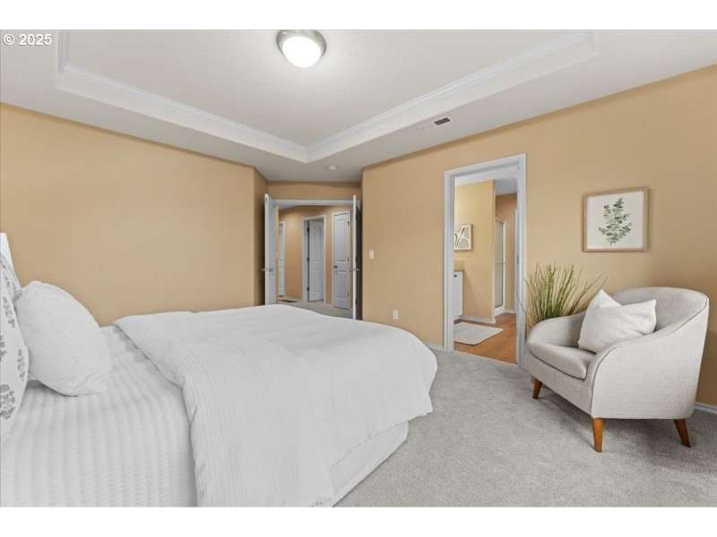 Bedroom, Owner's Suite