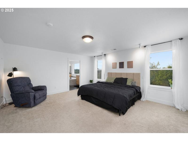 Bedroom, Owner's Suite