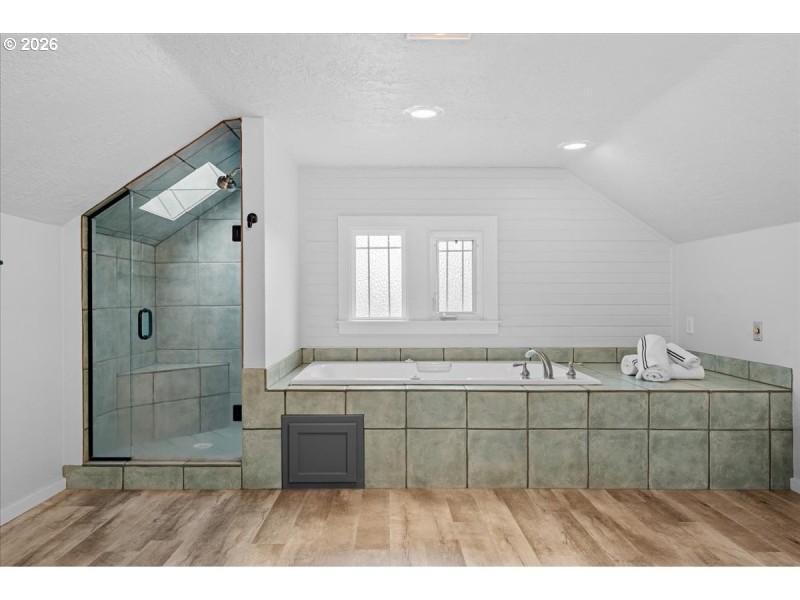 En Suite Bathroom