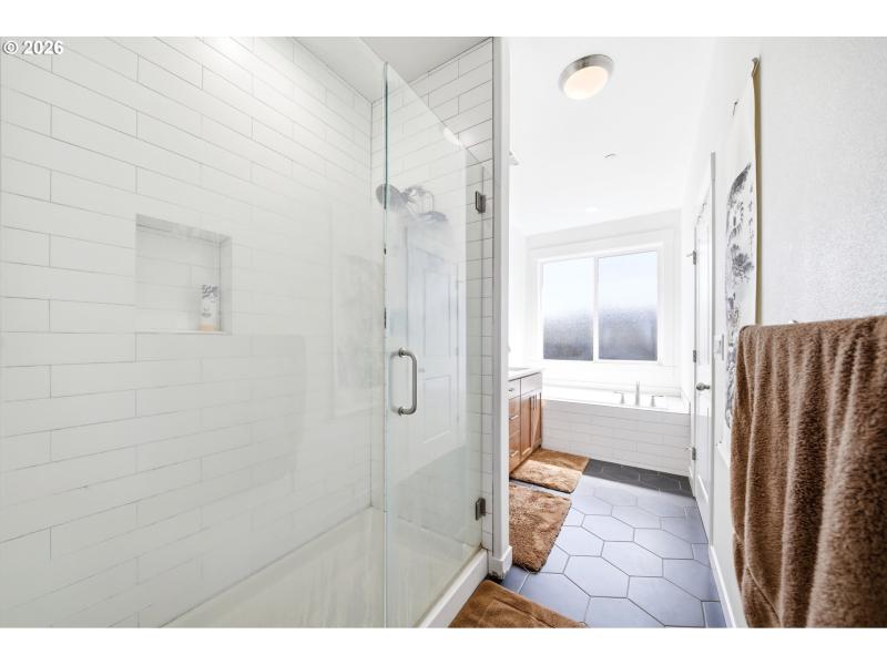 Bathroom, Attached