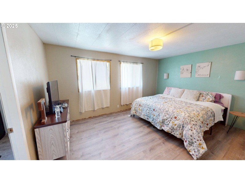 Owner's Suite Bedroom