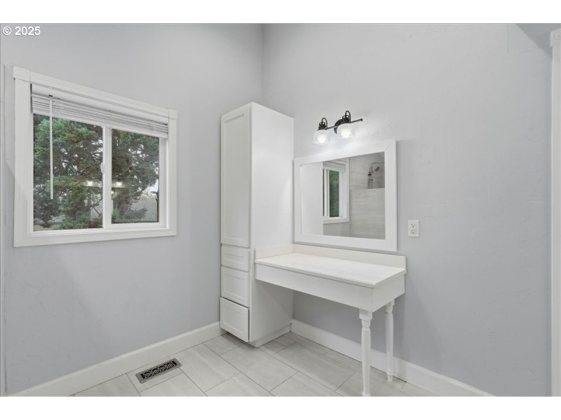 Owner's Suite Bathroom