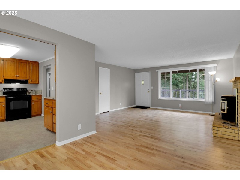 Living Room/Dining Room