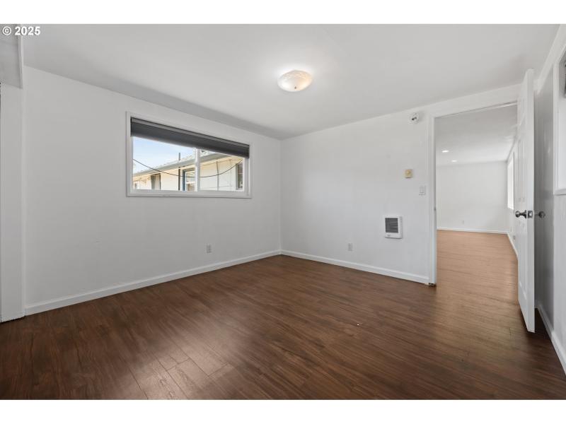 Bedroom, Owner's Suite