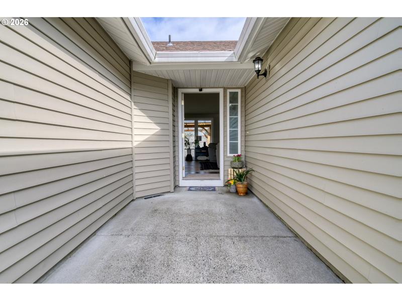 Entrance/Foyer