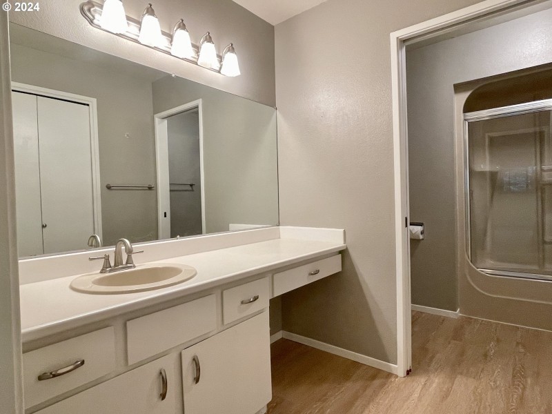 Owner's Suite Bathroom