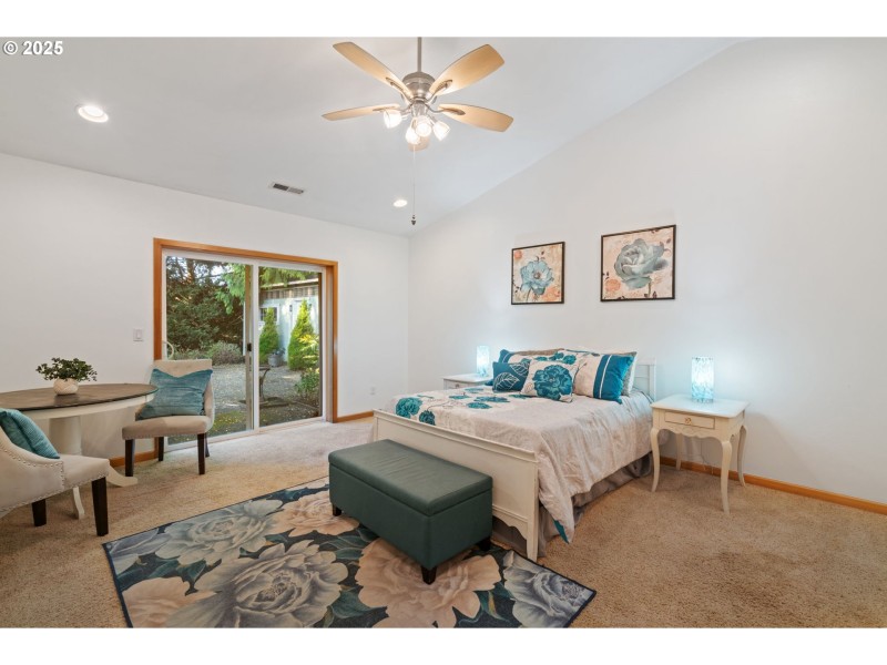 Bedroom, Owner's Suite