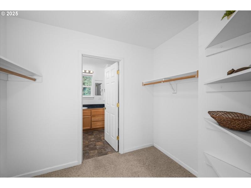 Bedroom, Owner's Suite