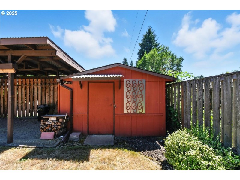 Shed