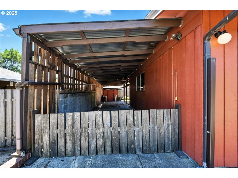 Carport