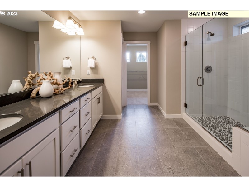 Owner's Suite Bathroom