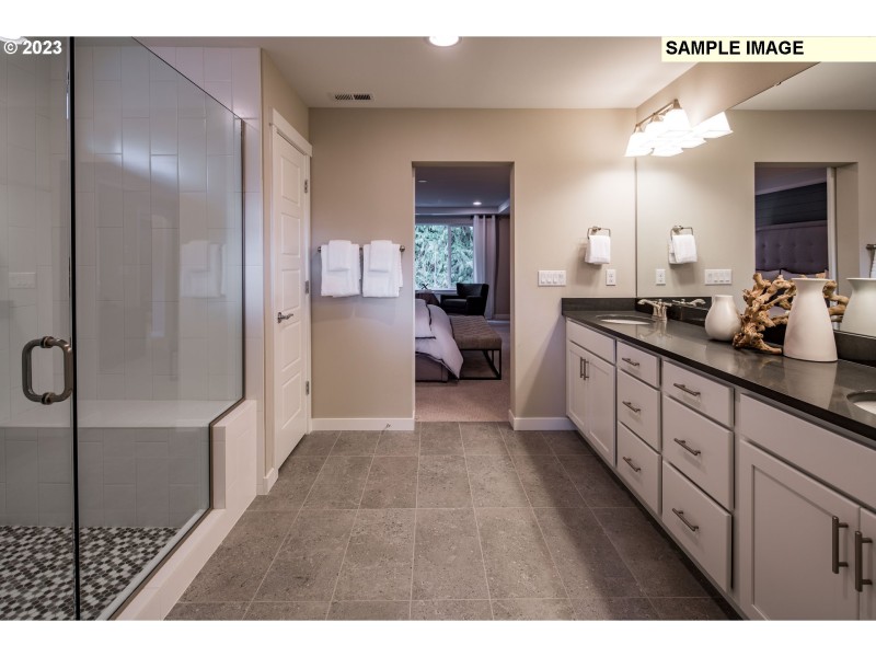 Owner's Suite Bathroom