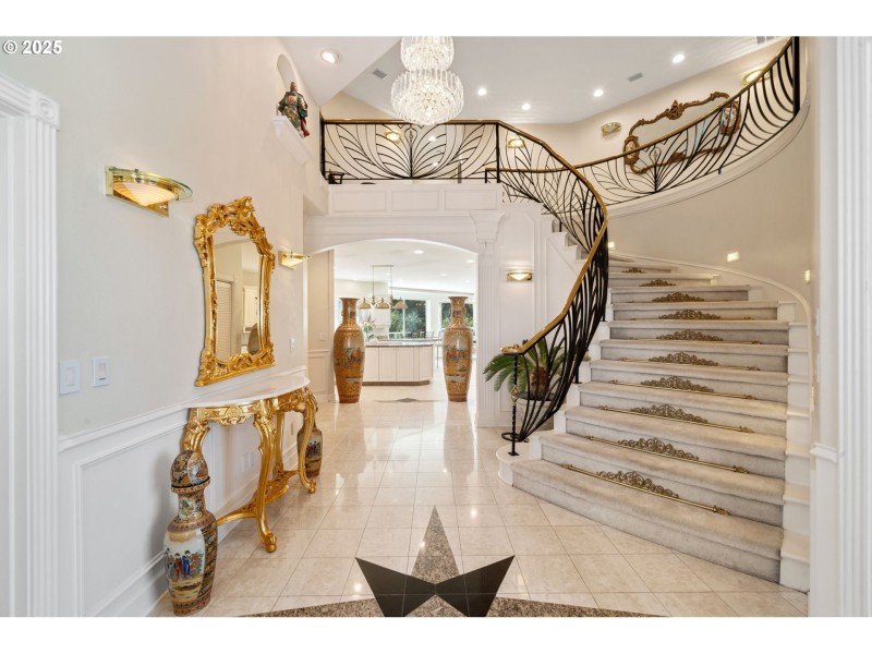 Entrance/Foyer