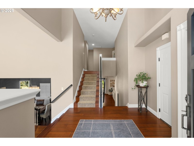 Entrance/Foyer