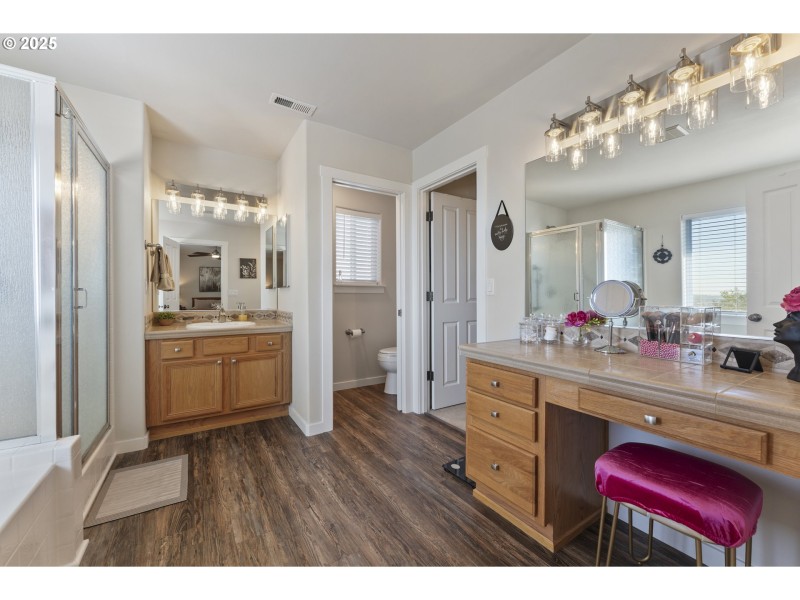 Owner's Suite Bathroom