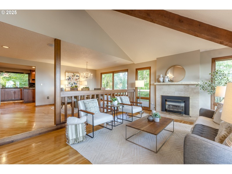 Living Room/Dining Room