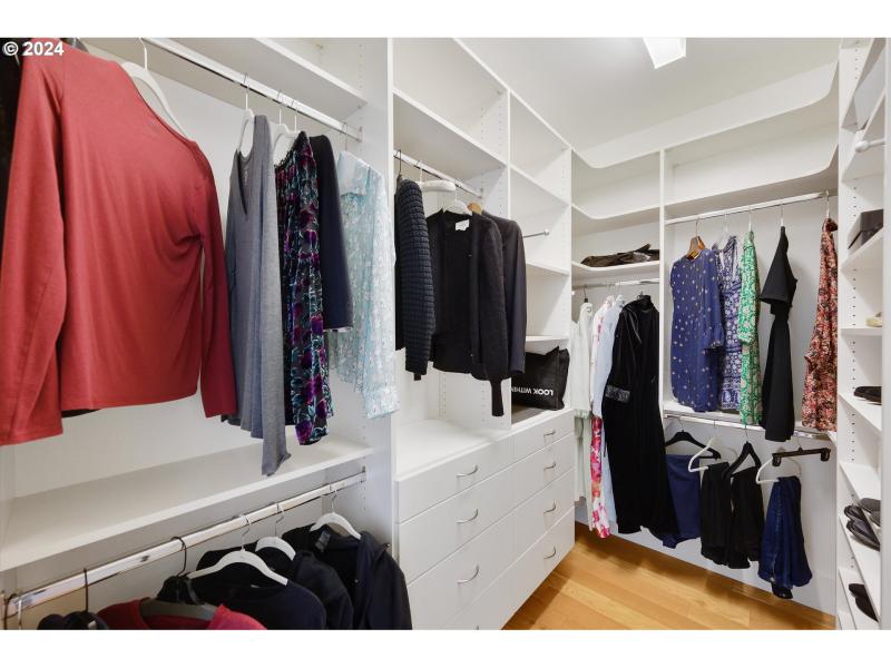 Bedroom, Owner's Suite