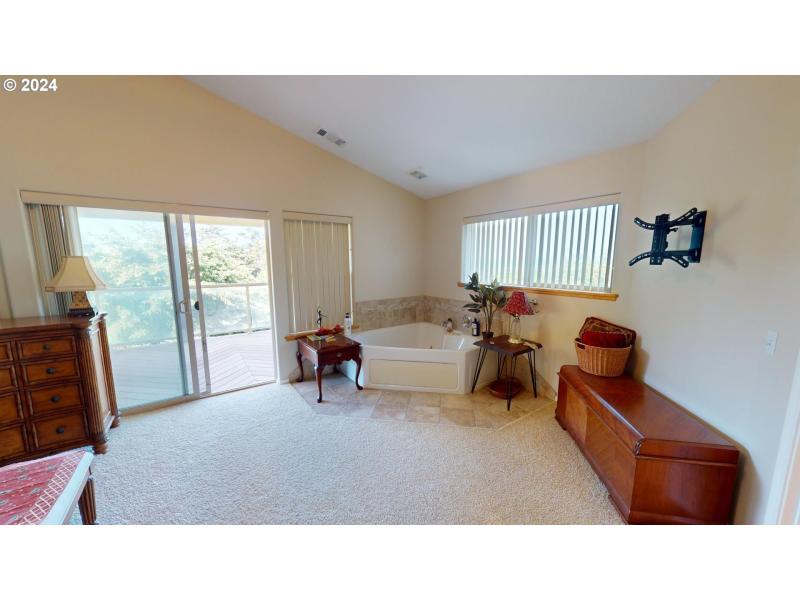 Owner's Suite Bedroom