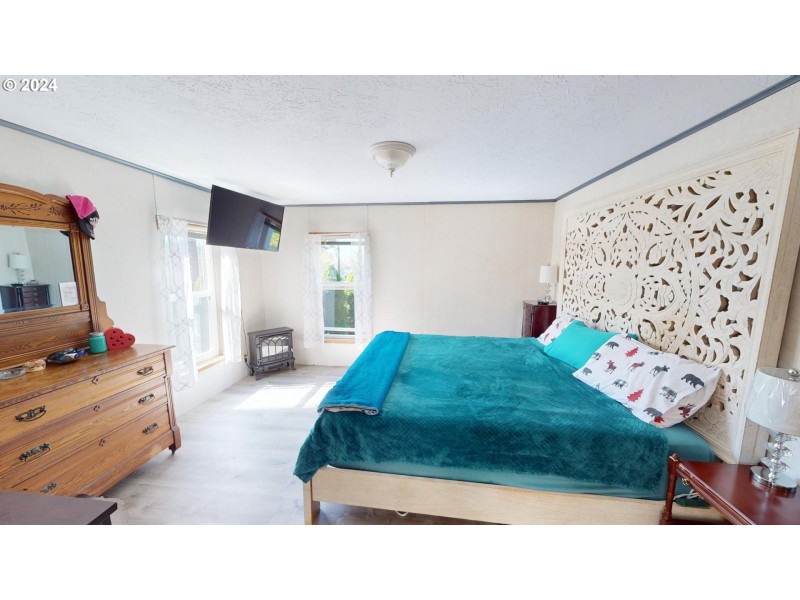 Owner's Suite Bedroom