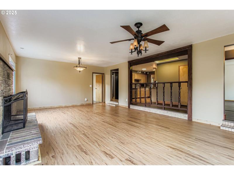 Living Room/Dining Room