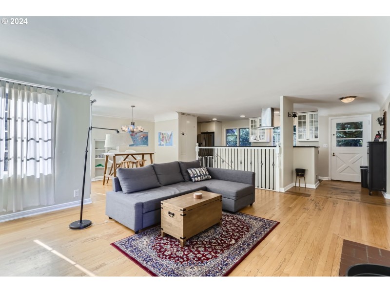 Living Room/Dining Room