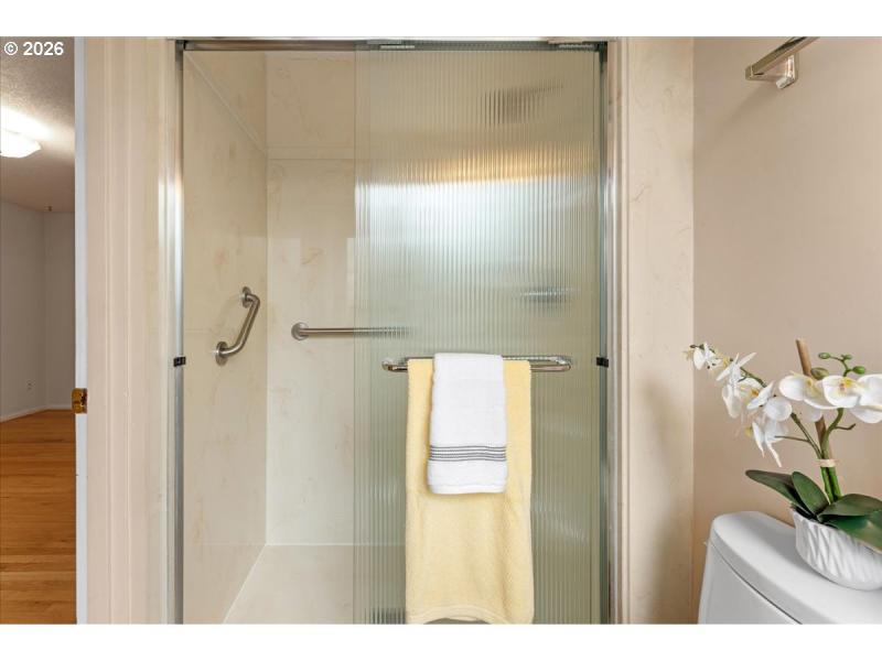 Bathroom, Attached