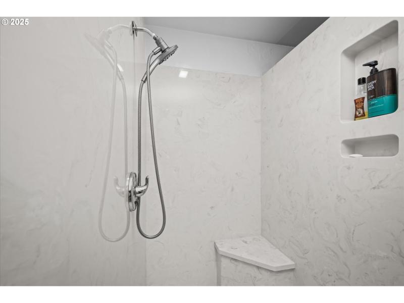 Owner's Suite Bathroom