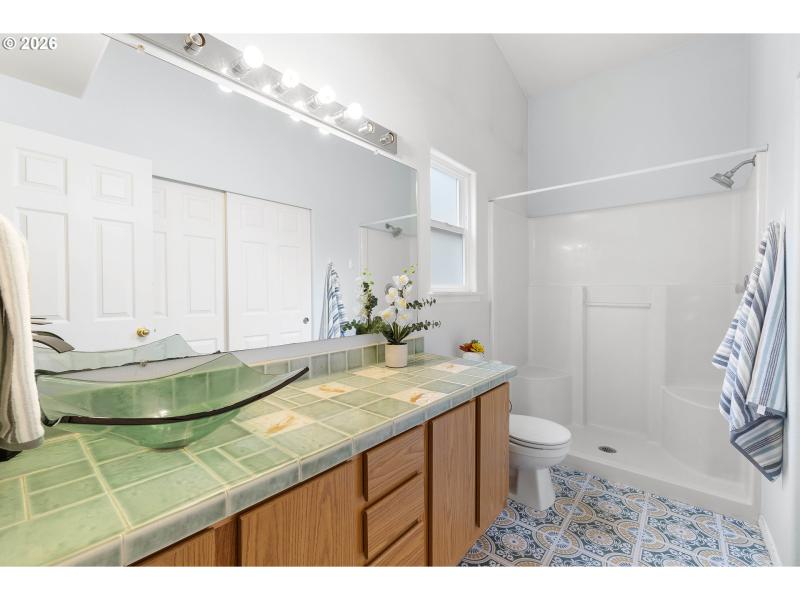 Owner's Suite Bathroom