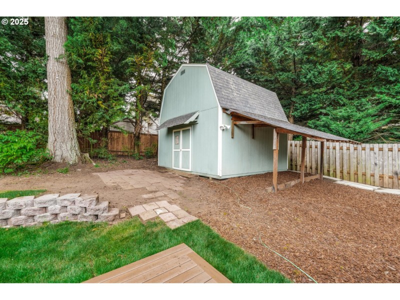 Shed